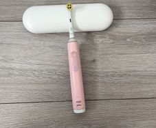 oral B electric toothbrush