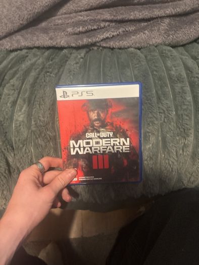 call of duty- modern wafare 3. For the ps5