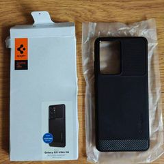 Spigen Rugged Armor Phone Case Compatible with Samsung Galaxy S21 Ultra - Black