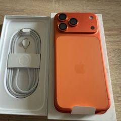 iphone 17 Pro Max 512GB(IRISH MODEL) Used Grade A+ Mint as New Apple Warranty Till April 2027 Free Phone Cover and Screen Protector RECEIPT