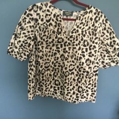 Wyse London leopard print top