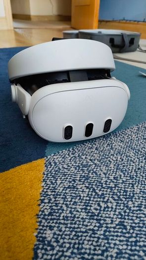 Meta Quest 3 512GB + accessories