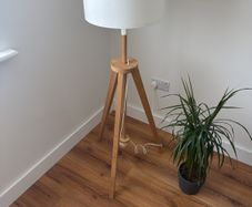 Floor lamp