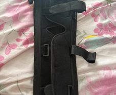 knee brace