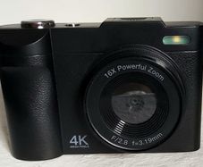 Digital camera