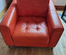 chair orange