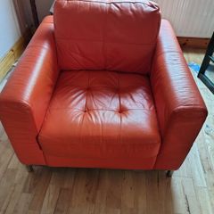 chair orange
