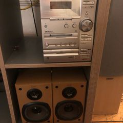 Sony HiFi - Free to take