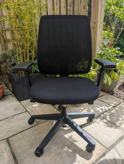 ergonomic office chair