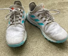 Hockey Shoes Size 4