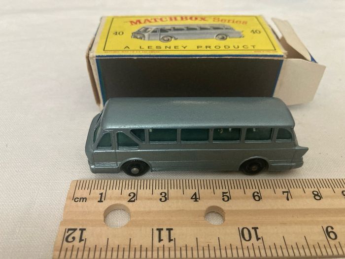 Matchbox 40b. Leyland long distance tiger coach. Mint in box. 1961