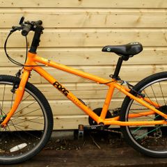 Frog 62 Hybrid 24 Kids Bike New Chain Tubes Ready To Ride