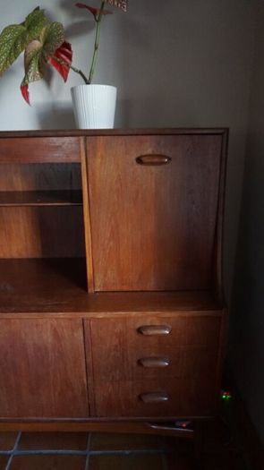RARE FIND Vintage 70s G Plan Teak Drinks Cabinet