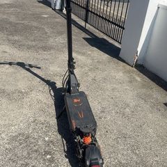 electric scooter