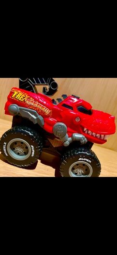 T-Rex Chomper - Brand NewJob Lot Bundle