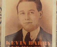No More Lonely Scaffolds: Kevin Barry And His Time by Donal O'Donovan