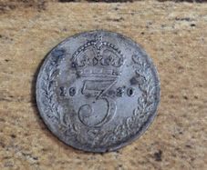 Great Britain UK 1920, 3 Pence / Threepence, George V, Silver Coin - free standard postage