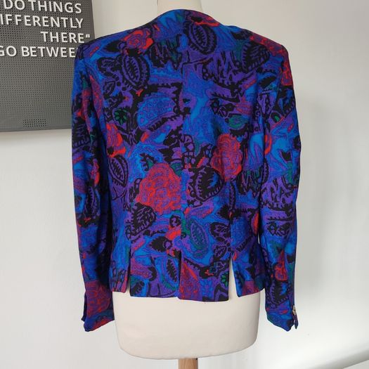 VINTAGE 1990s 1980s wool floral jacket blazer by Jimmy Hourihan Made in Ireland