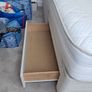 King Size Sleepmasters Bed Image 7