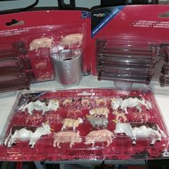 Britains Animal Collection All New And Sealed Animal assortment ,Pig pen, Fences