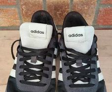 Adidas Run 70s  runners/ trainers. Size 7