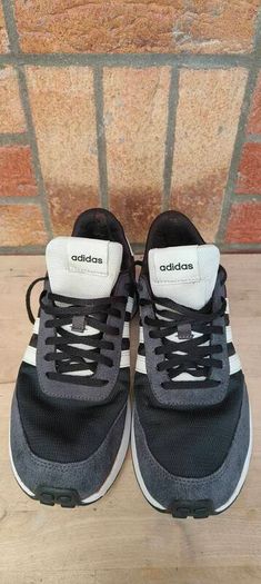 Adidas Run 70s  runners/ trainers. Size 7