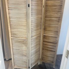 Room divider