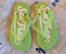 Kids flip flops