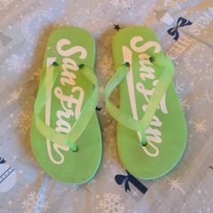 Kids flip flops
