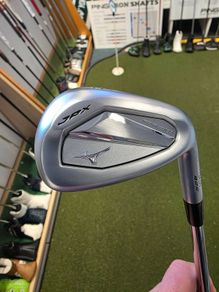 Brand New Mizuno Jpx925 Forged Gap Wedge