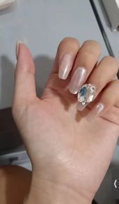 Press on nails