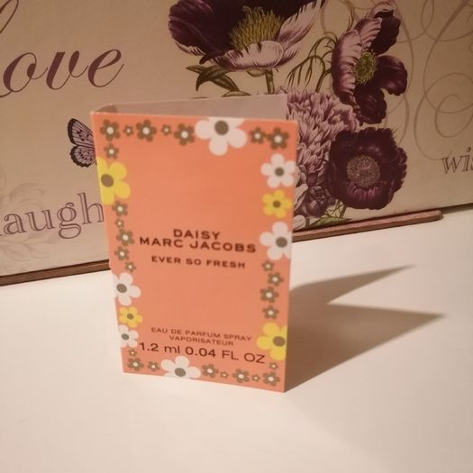 Daisy Marc Jacobs