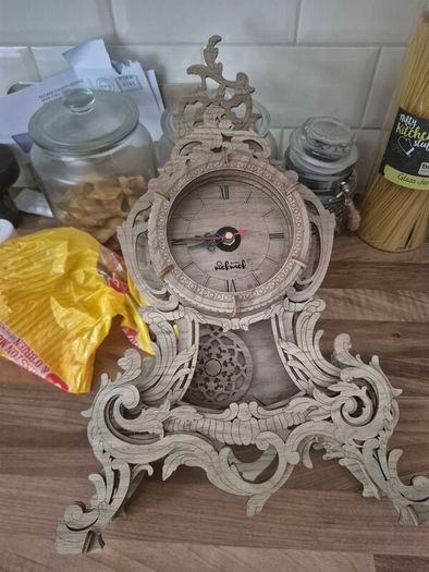 3D puzzle clock