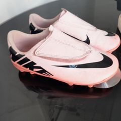 girls football boots and skechers
