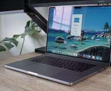 MacBook Pro 16" 2021 M1 Pro | 16GB | 512GB