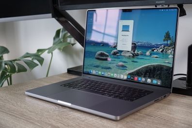 MacBook Pro 16" 2021 M1 Pro | 16GB | 512GB
