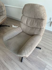 Swivel chair (also reclines a bit)