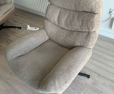 Swivel chair (also reclines a bit)