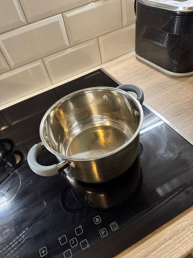 Pots & Pans