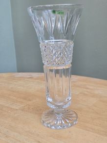 Galway Crystal Medium Sized Footed Vase