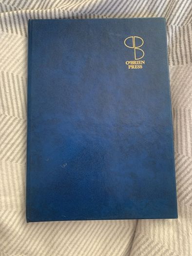 Brand New Vintage Ireland 1986 Yearbook/ Diary