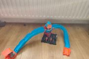 hot wheels city wreck &amp; ride gorilla attack track
