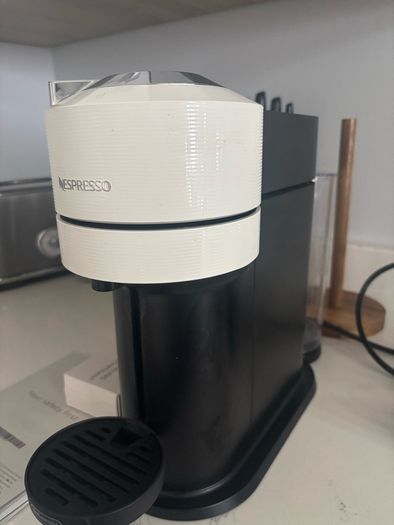 Nespresso Vertuo Next & Milk Frother