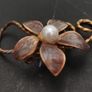 Vintage costume job lot of brooches Image 10