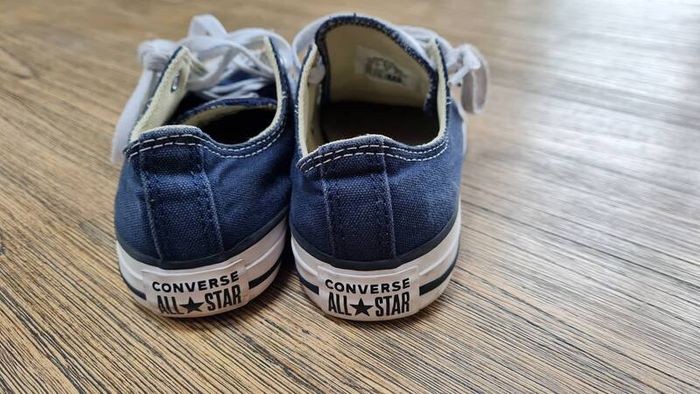 Navy Converse Size 1