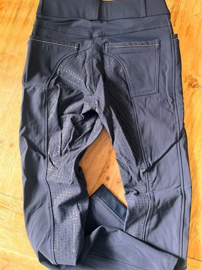 New Le Mieux joggers size 12