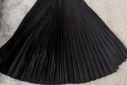 H&amp;M pleated skirt