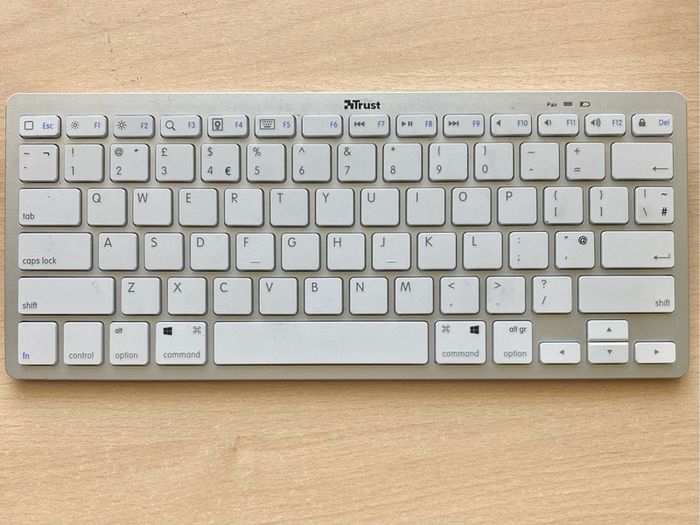 Trust Wireless Keyboard with Bluetooth connectivity