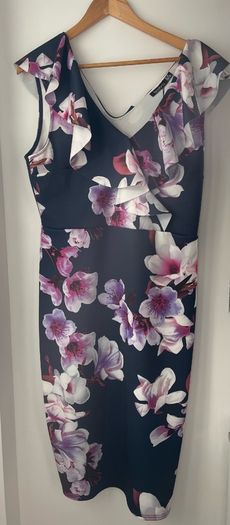 New Boohoo Plus Occasion ruffle floral midi dress plus size New with tags