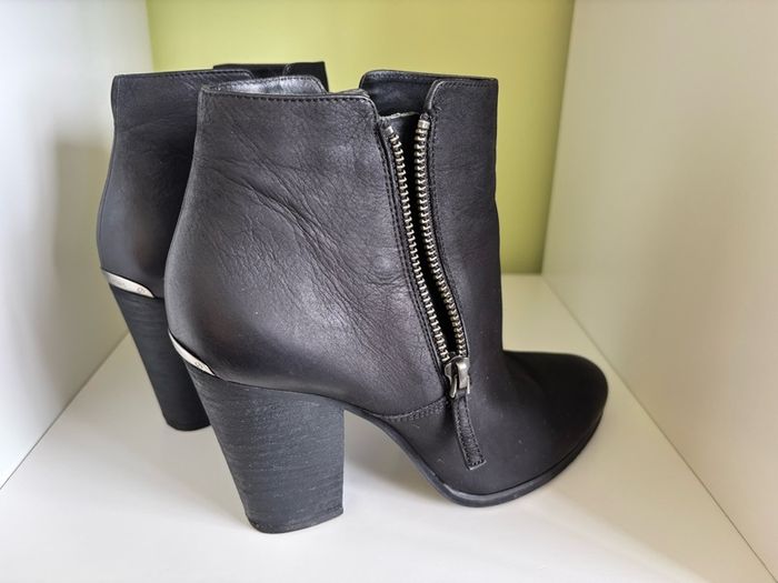 Michael Kors Boots